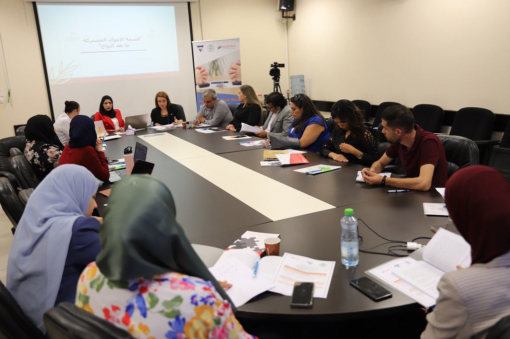 Roundtable on "Division of Shared Money and belongings After Marriage"